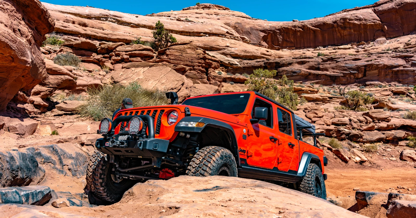 EJS2022CliffhangerTrailWarn-59