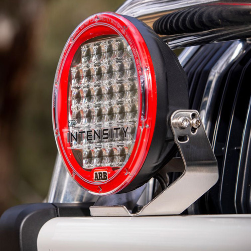 ARB Intensity LED Lights フォグライト ARB 4x4 Accessories Intensity V2 LED Flood Light AR32FV2 AR32FV2