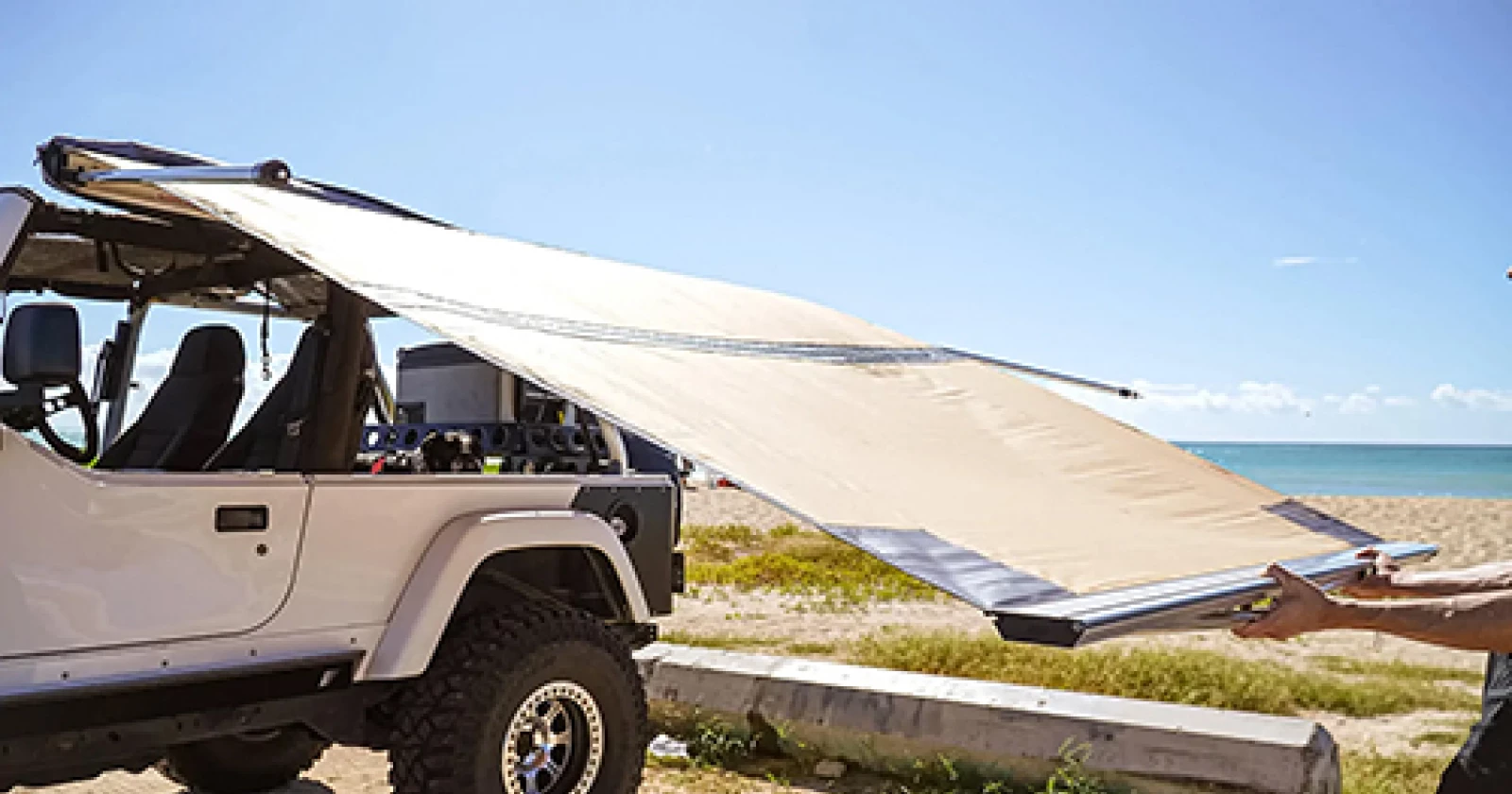 HowToSetUpAnAwning-ftthumbnail-rev