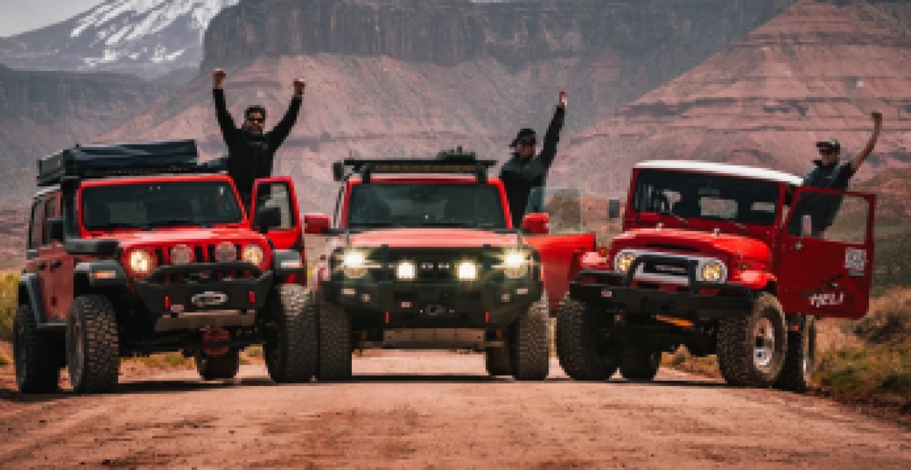 Frame 49- contact card 2