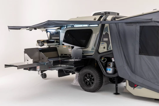 ArtboardEarthCamper3