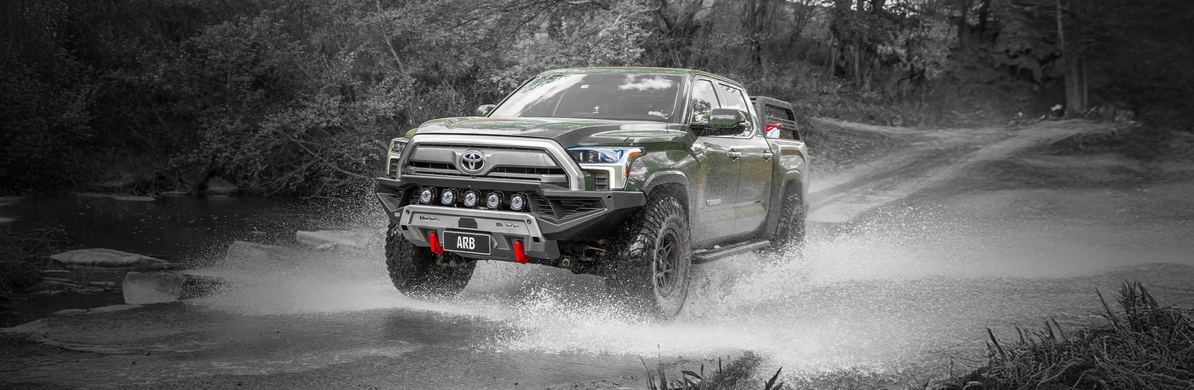 3000x980TundraBW
