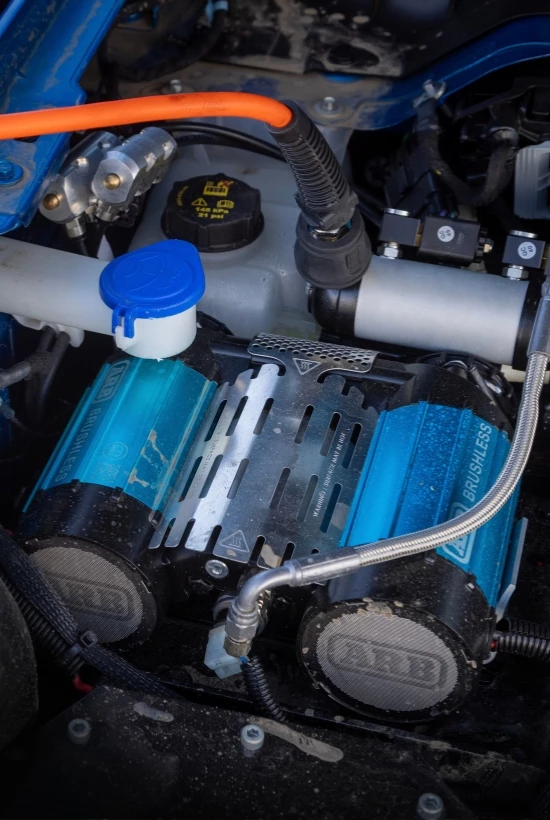 air comp mounted_550x820