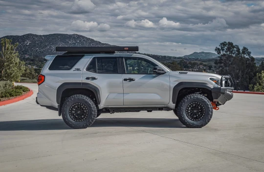 4Runner Complete Outdoor Parking16_edit