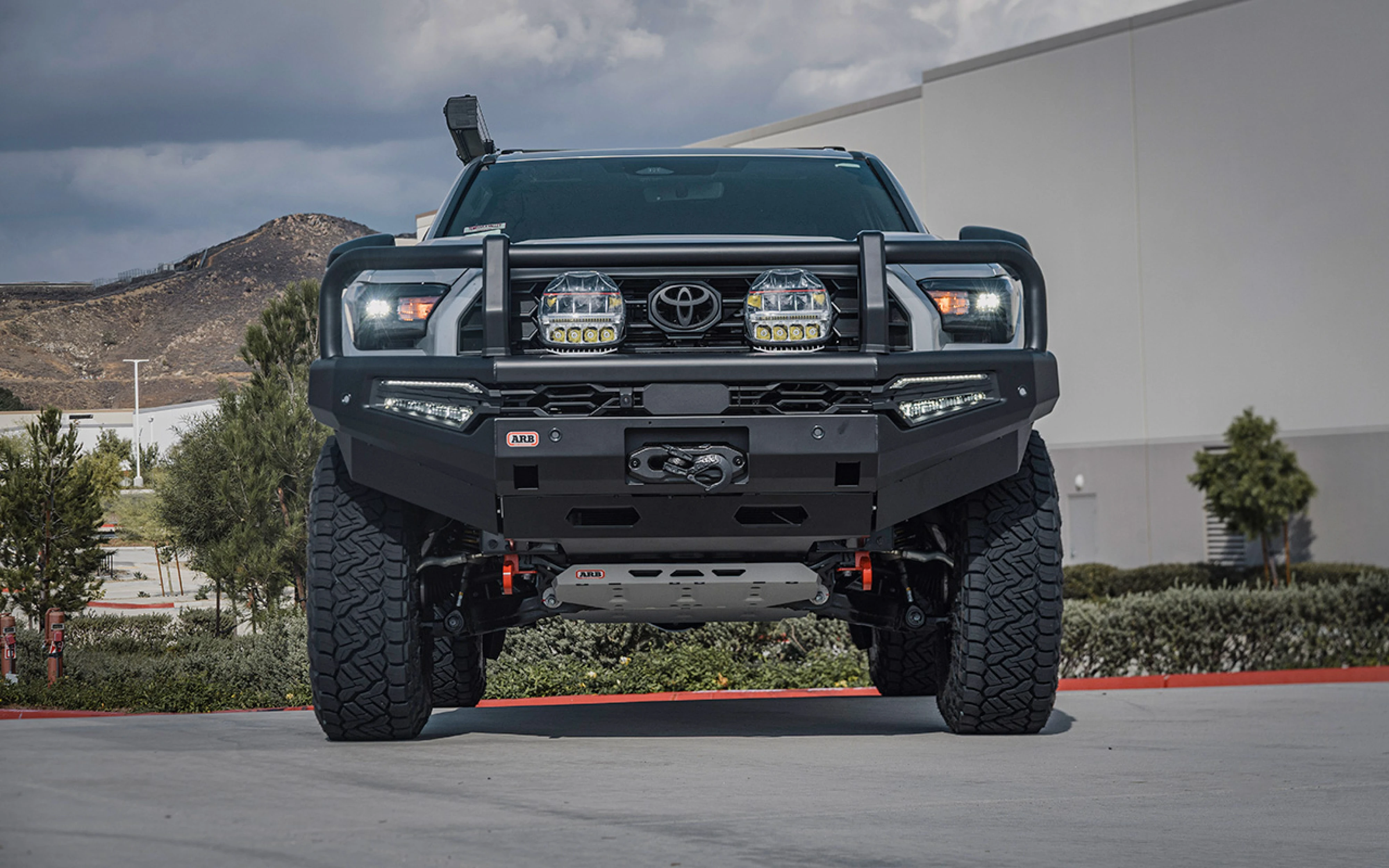4Runner Complete Outdoor Parking (21)_edit
