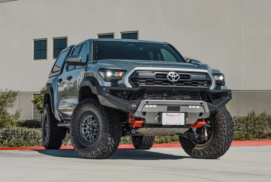Toyota Tacoma Gray w_Ascent canopy (9)_edit