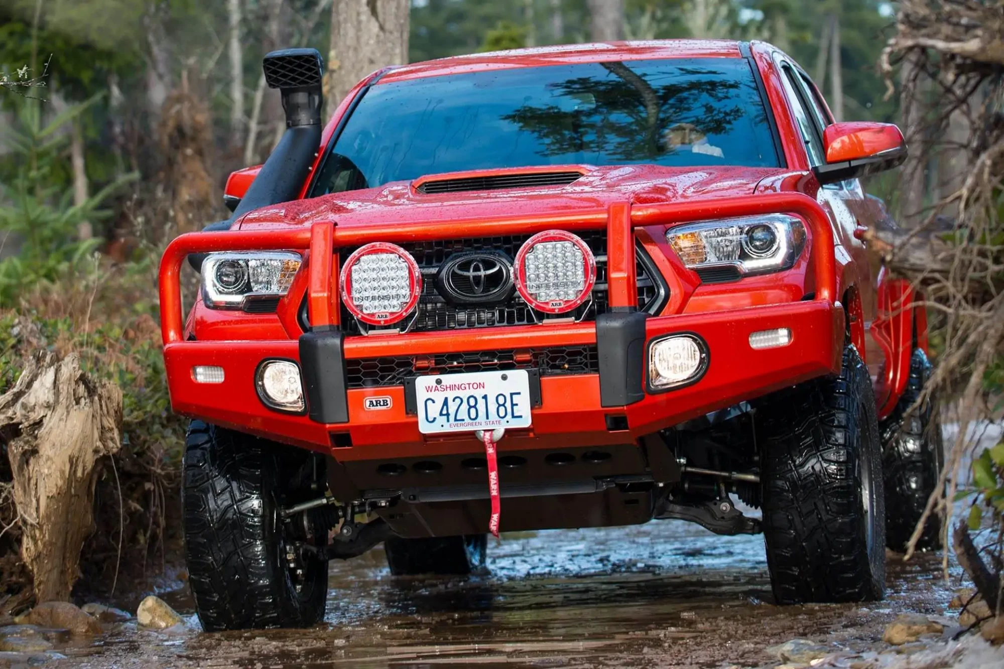 2016_Toyota_Tacoma_FrontBumper_1920x1280