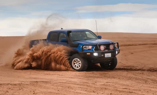 Toyota_Tacoma_Blue_3480