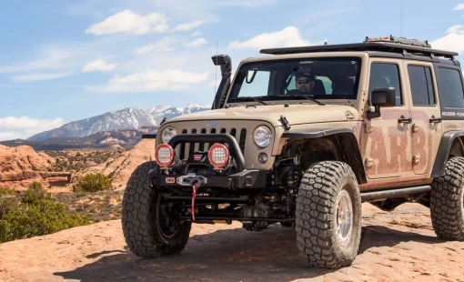 20180329_Fins_and_Things_51_3840x1820-1-1