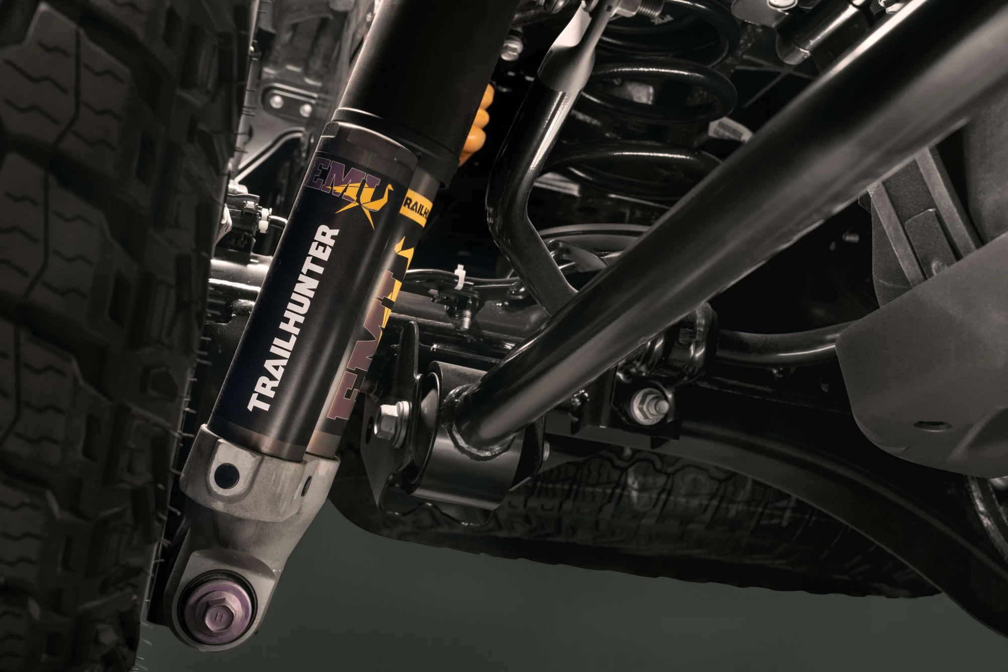 2024_Toyota_Tacoma_Trailhunter_Studio_019