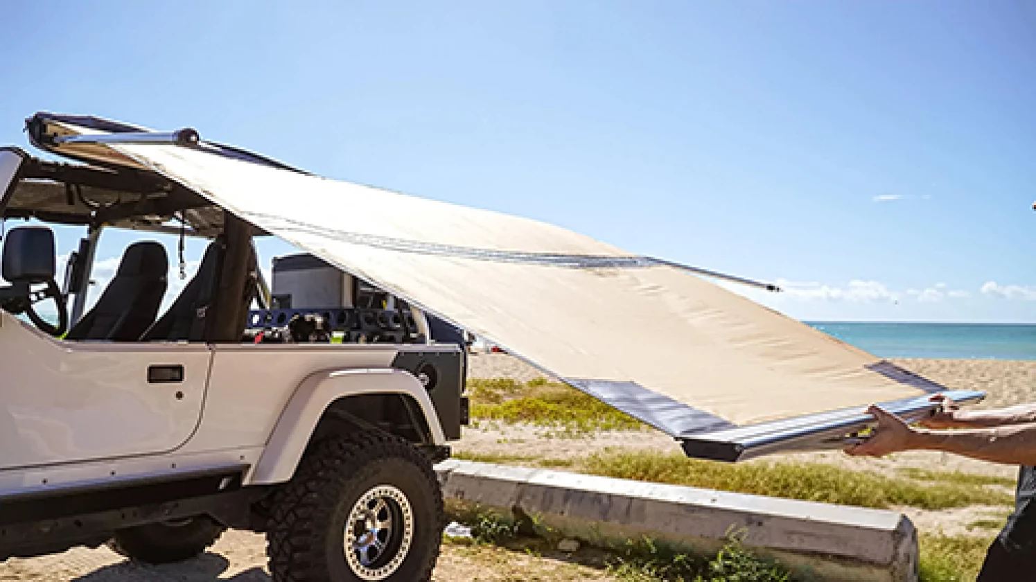 HowToSetUpAnAwning-ftthumbnail-rev